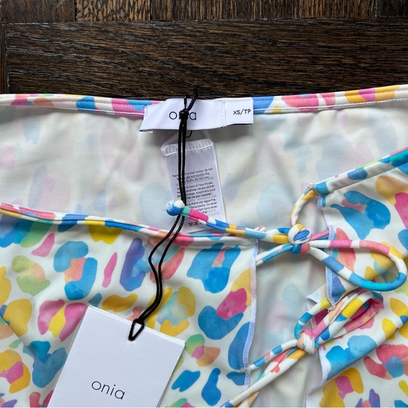 onia Becca Sarong - Picture 7 of 7